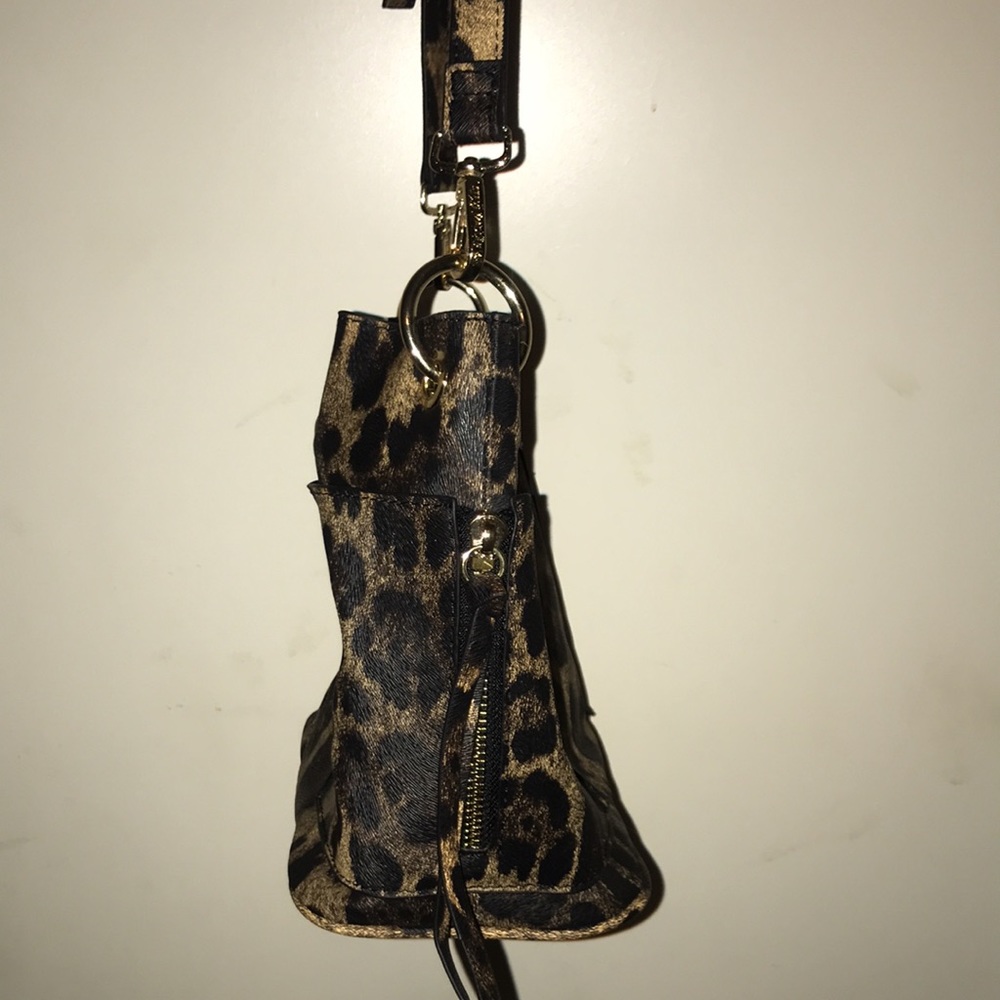 Handbag - Picture 3 of 6